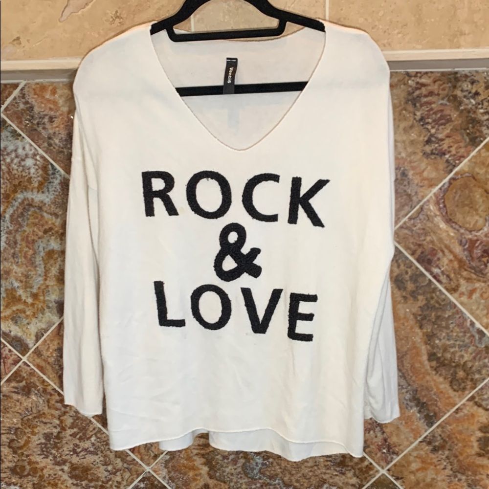 Women's Venti6 Rock & Love Sweater Ivory and Black Size Medium